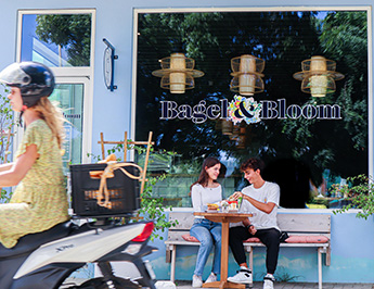 bagel-and-bloom-bonaire-restaurant-ft